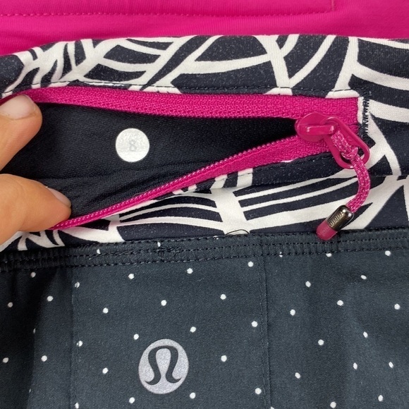 Lululemon Run: Pace Setter Skirt Sweet Spot Black Angel Wing - Picture 8 of 8